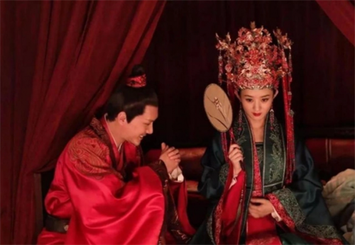 红男绿女才是经典？逆水寒官方为玩家送上大宋正统婚服(图5)