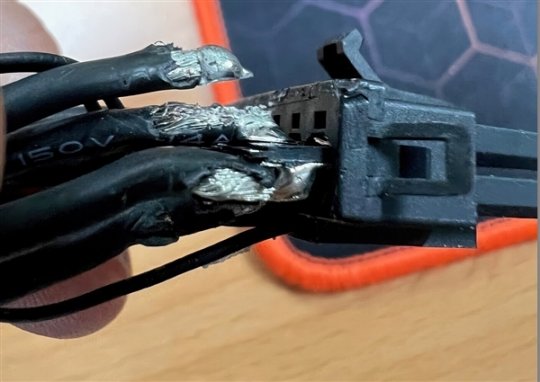 1.3万RTX 4090陷“烧毁”门 NV着急回应称正在调查(图1)