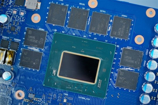 撼与Intel Arc A750 Orc OC评测：性能媲美RTX 3060的优质显卡(图11)