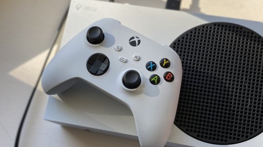 传Xbox Series X|S中期换代机型被取消开发 后者有AI功能